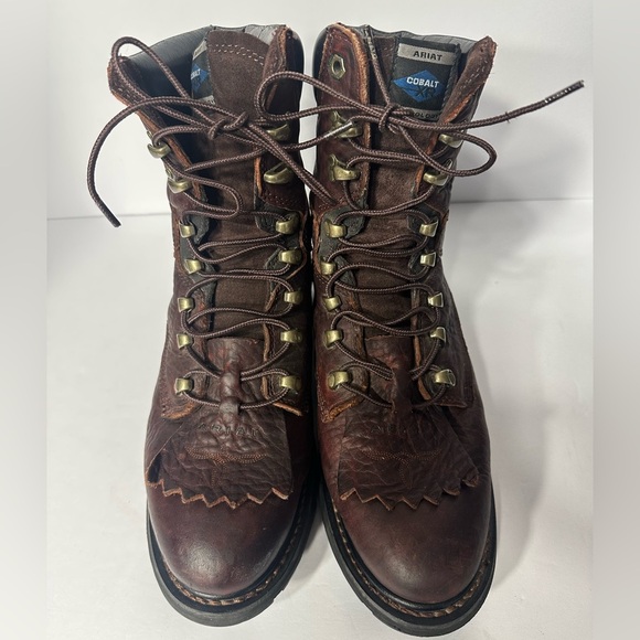 Ariat Men's Brown Leather Boots size 9 pre owned Exellent condition - Picture 1 of 9